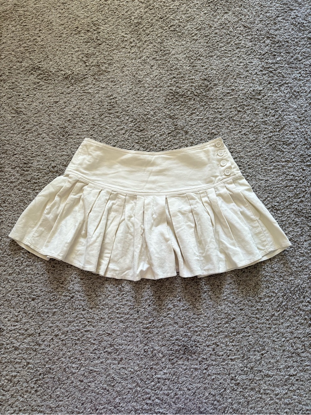 Brandy Melville White Pleated Mini Skirt with Side Button Trim